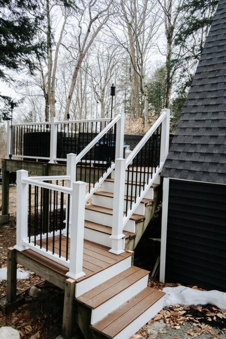 Villa New! Cozy & Modern A-Frame In The Woods W/Hot Tub Tamworth Exterior foto